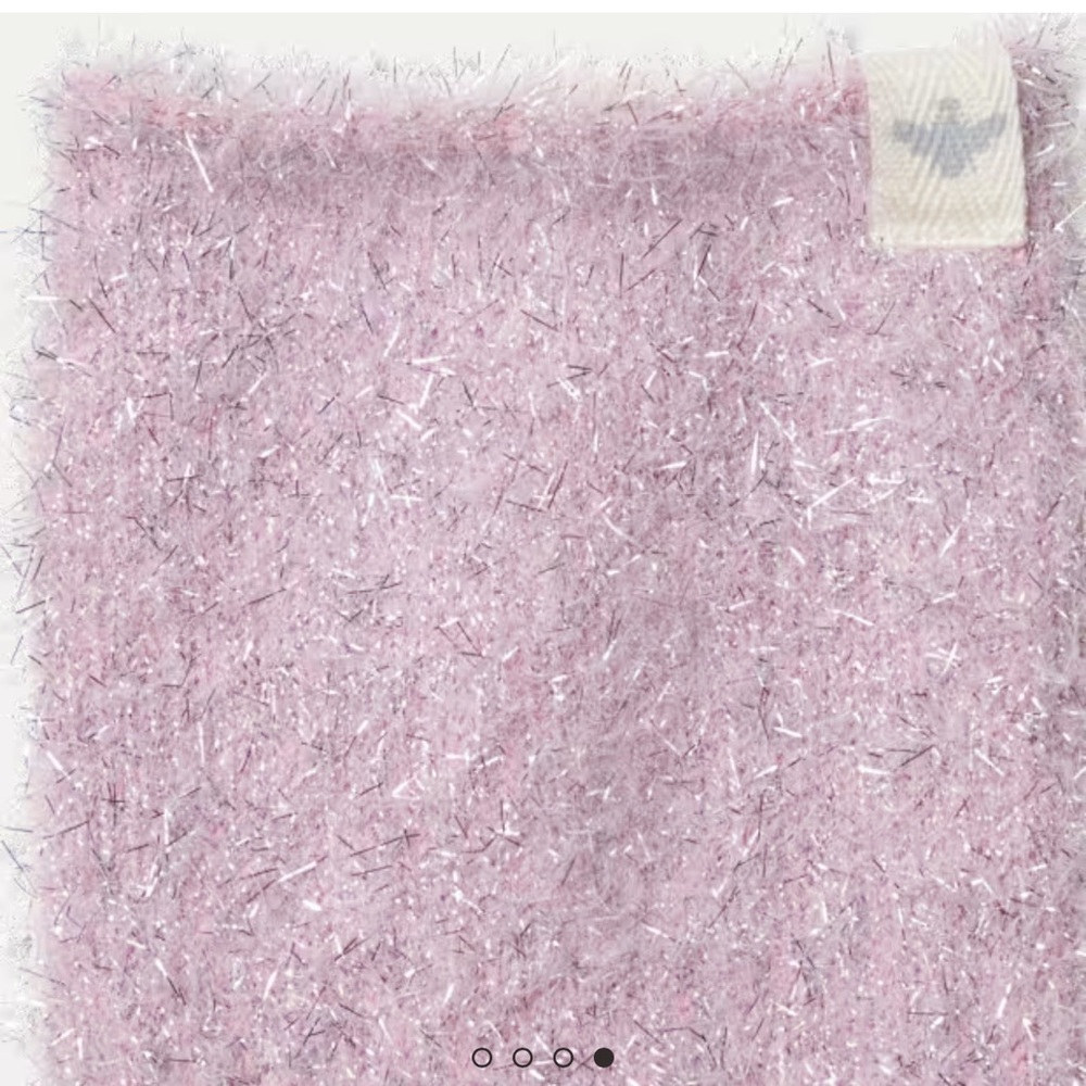 Bombas Soft Pink Fuzzy Socks - Picture 6 of 6